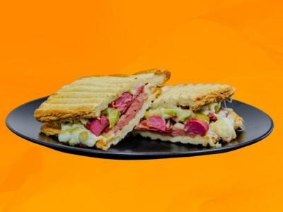 Ayvalık Tost Menü | 220,00