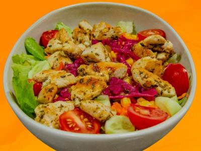 Tavuklu Salata (150 g) | 240,00